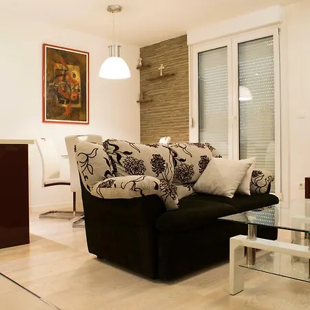 Luxury Marko Lägenhet *